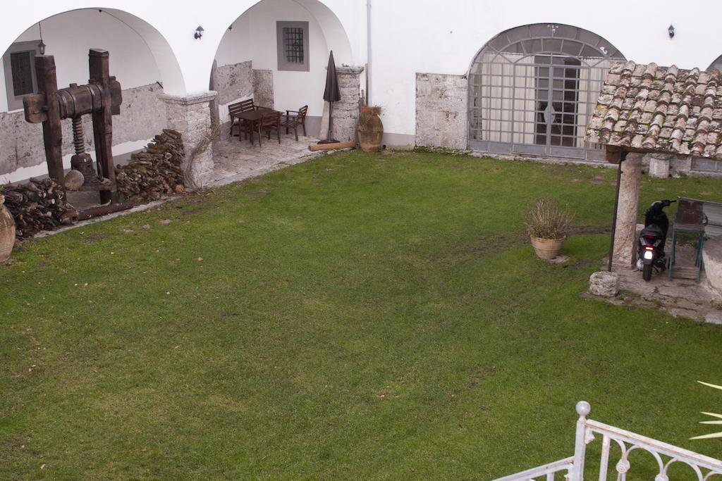 Palazzo D'Orsi Villa Calvanico Kamer foto